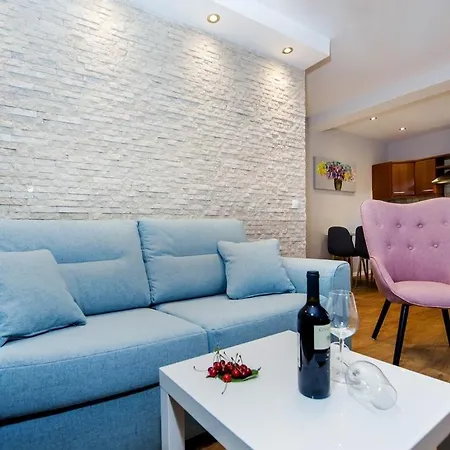 7195c * Rovinj